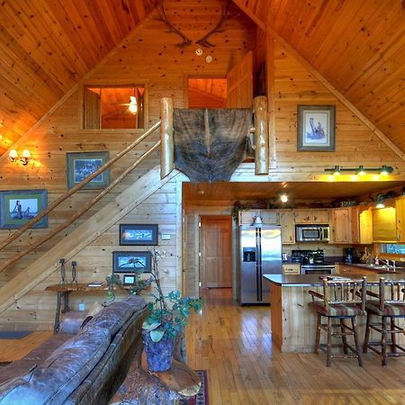 The View Sweeping Mountain Views Gas Fireplace Game Room Hot Tub Blue Ridge Esterno foto