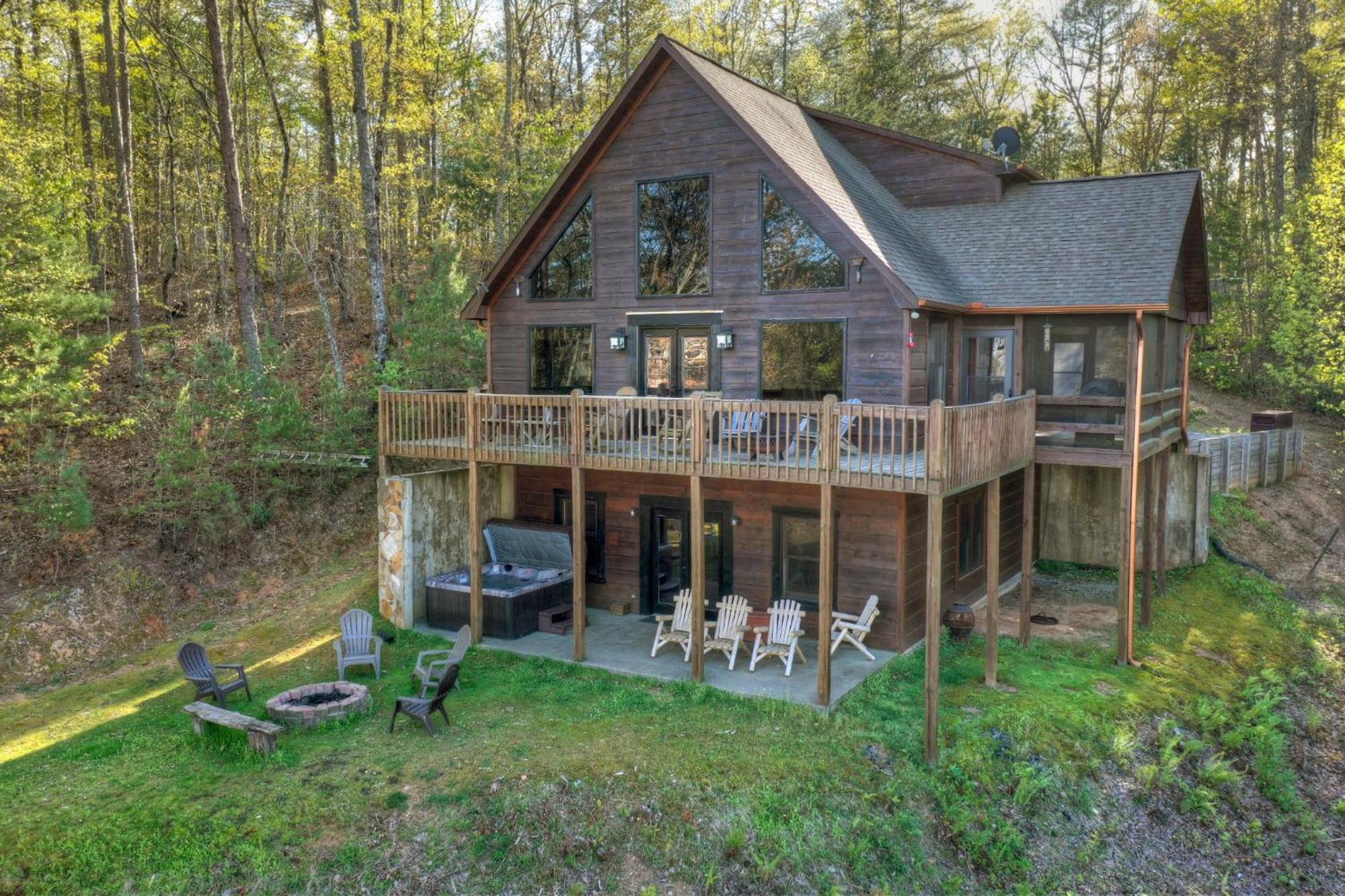 The View Sweeping Mountain Views Gas Fireplace Game Room Hot Tub Blue Ridge Esterno foto
